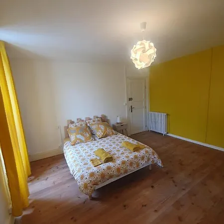 Maison De Rue: * Auch