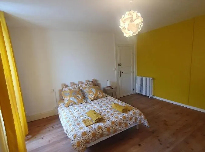 Maison De Rue: * Auch